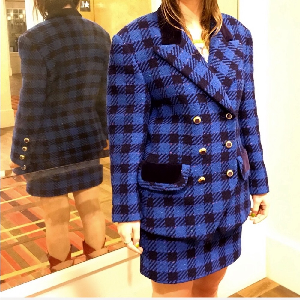 Vintage Escada Mini-skirt Suit - Picture 7 of 17